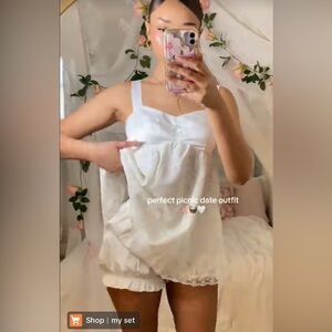 Cider SQUARE NECK LACE BOWKNOT OVERSIZED TOP & MID RISE RUFFLED SHORTS SET